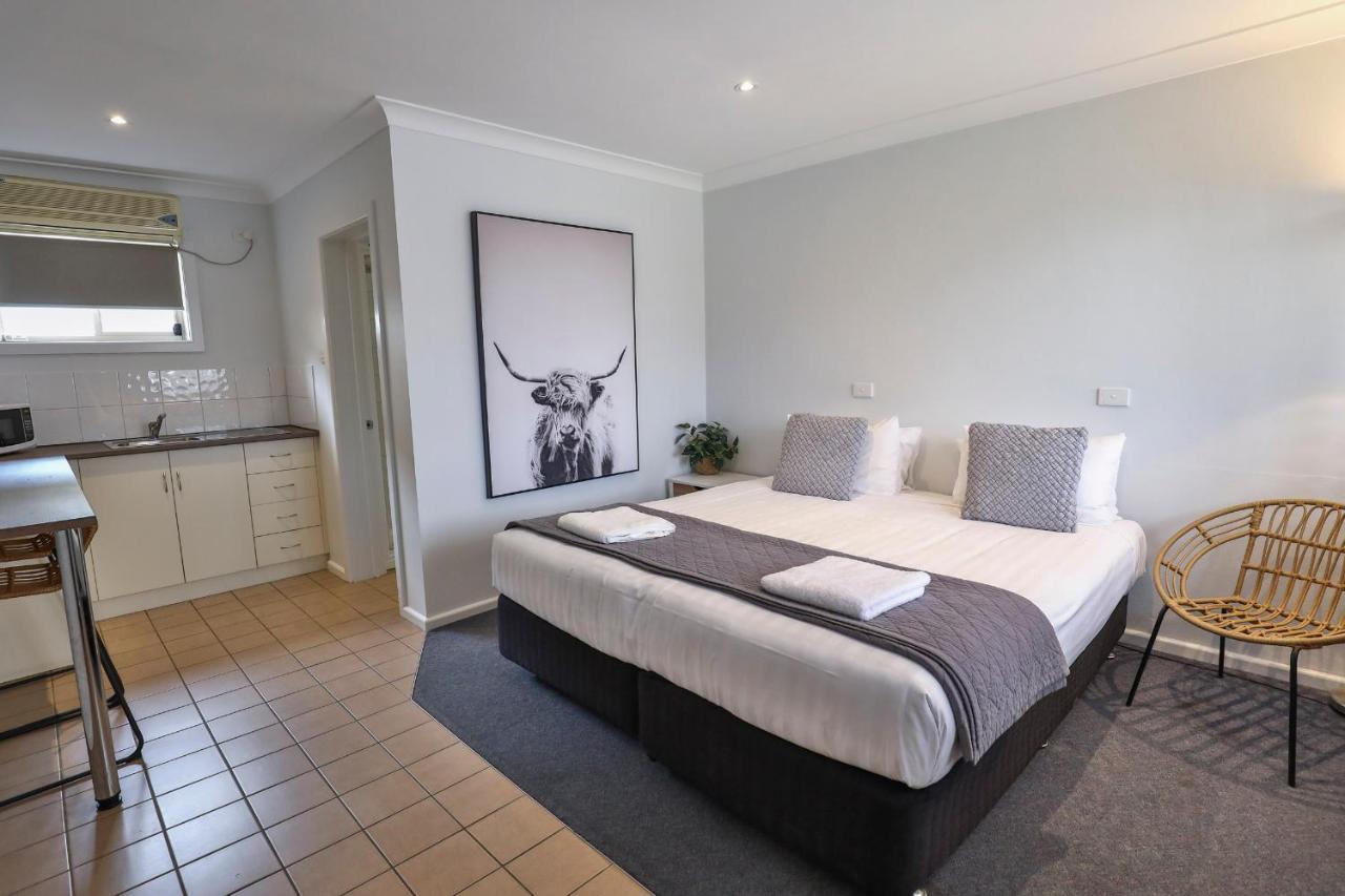 Robinvale Bridge Motel Екстер'єр фото