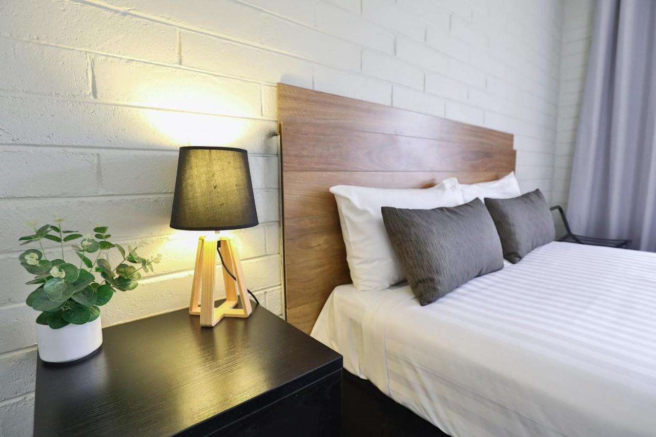 Robinvale Bridge Motel Екстер'єр фото